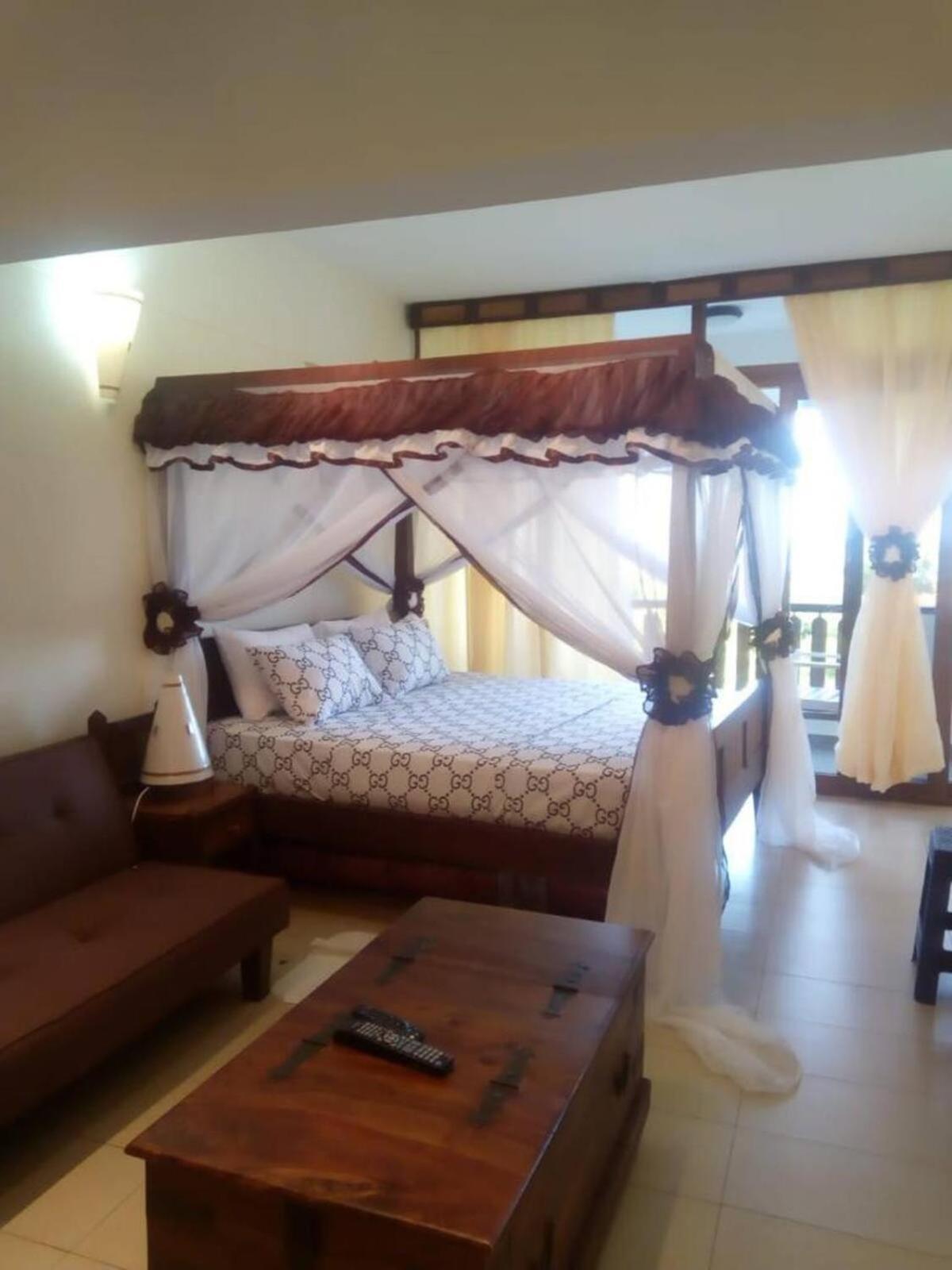 Golden Sands Resort Diani Beach Luaran gambar